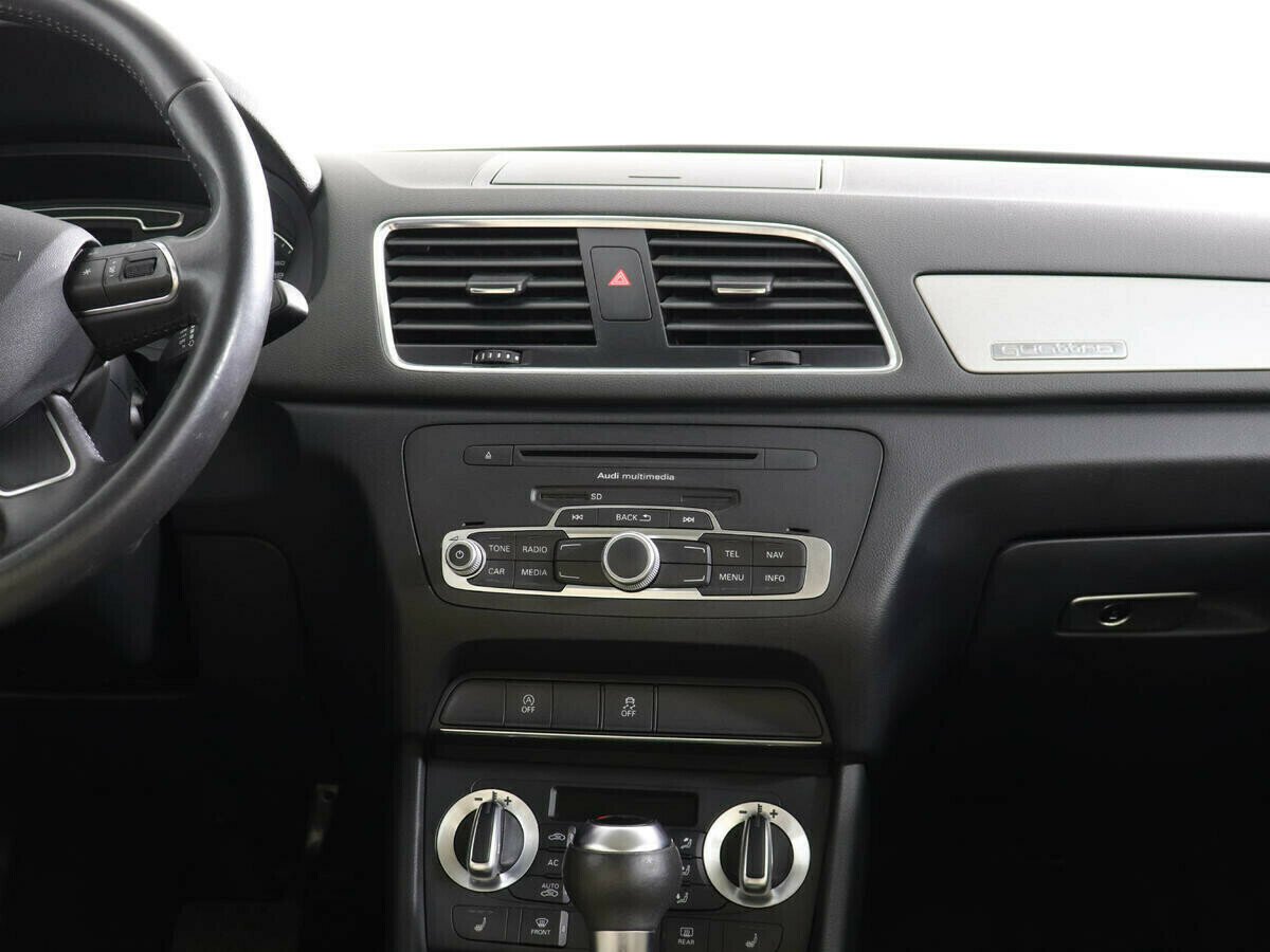 Audi Q3 2.0 РКПП, 2012, 136 000 км фото 8
