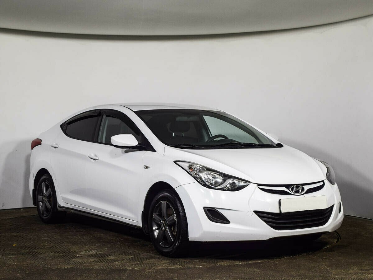 Hyundai Elantra, 2.0 л, АТ, 2014 фото 4