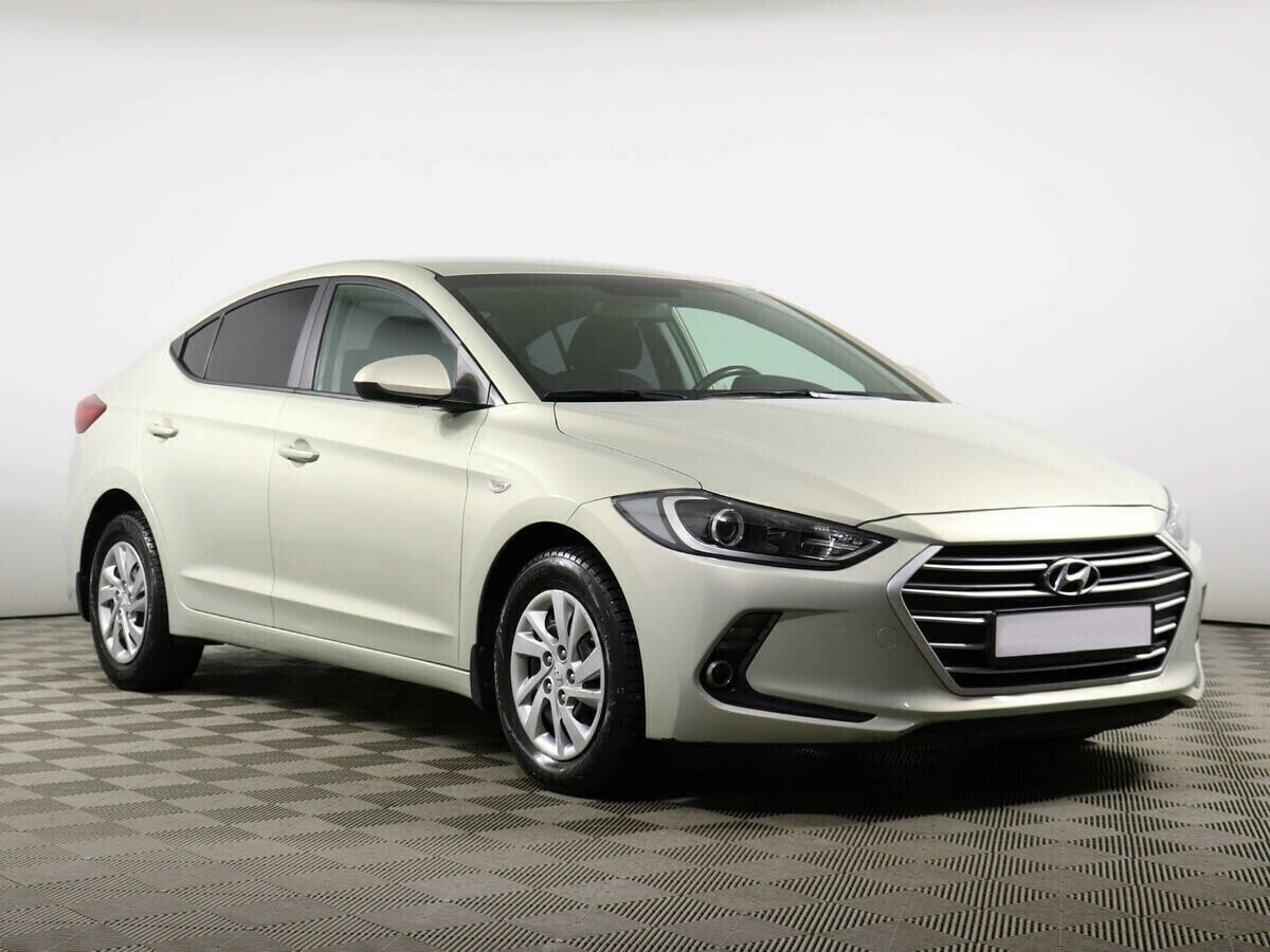Hyundai Elantra, 2.0 л, АТ, 2016 фото 4