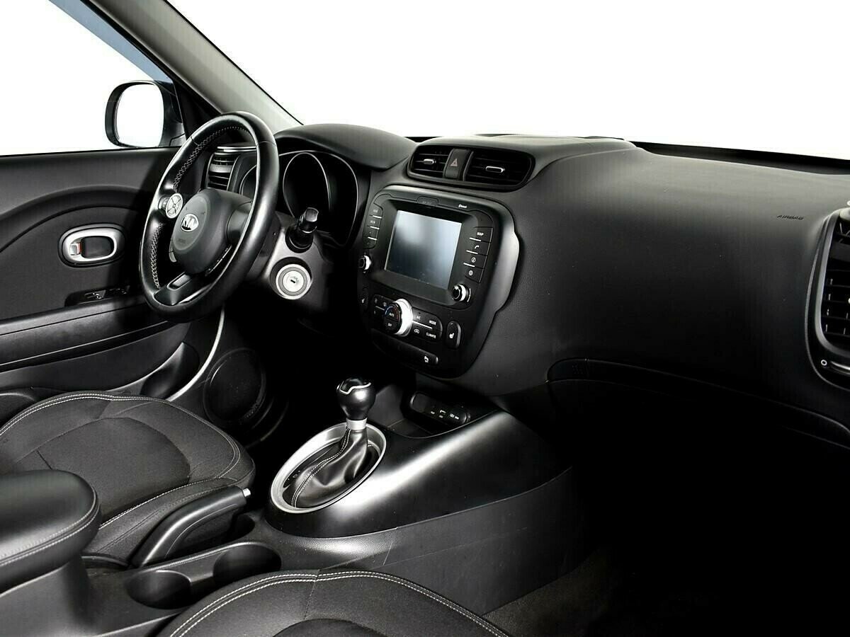 Kia Soul, 2.0 л, АТ, 2018 фото 1