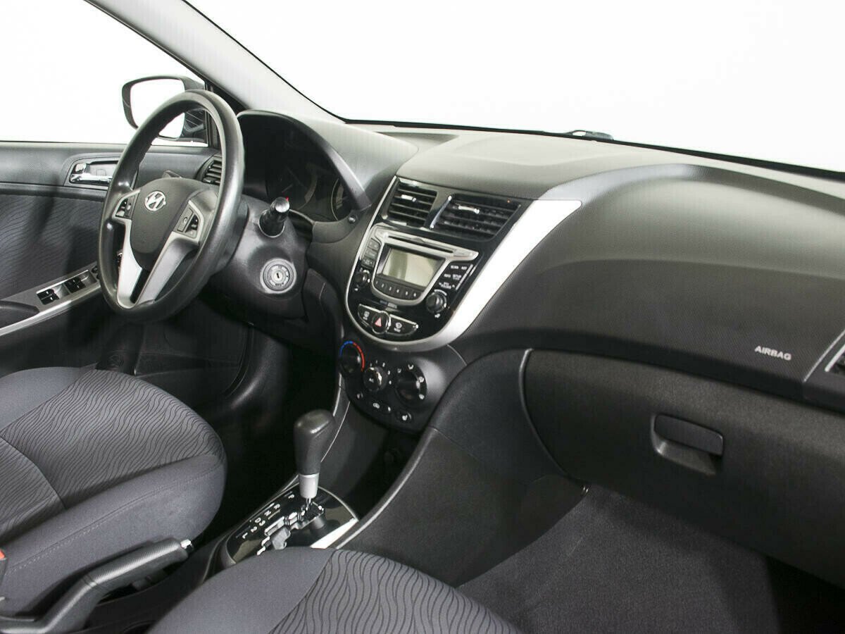 Hyundai Solaris, 1.6 л, АТ, 2013 фото 7