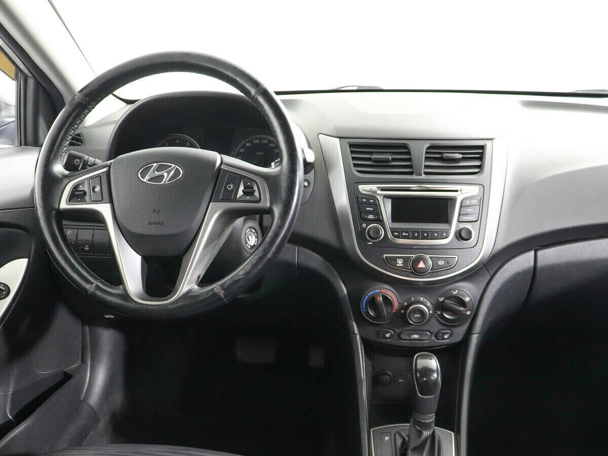 Hyundai Solaris, 1.6 л, АТ, 2016 фото 9