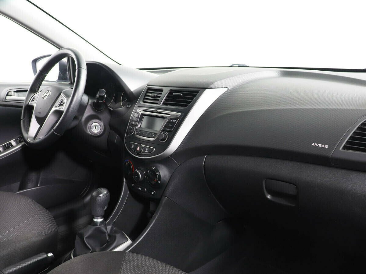 Hyundai Solaris, 1.6 л, МТ, 2017 фото 7