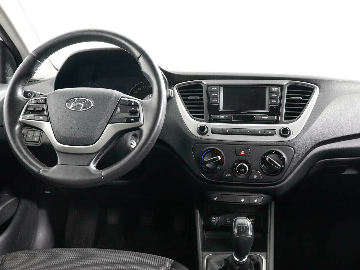 Hyundai Solaris, 1.6 л, МТ, 2017 фото 7