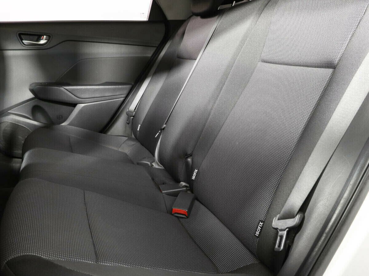 Hyundai Solaris, 1.6 л, АТ, 2018 фото 2