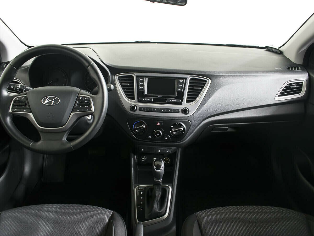 Hyundai Solaris, 1.6 л, АТ, 2020 фото 9