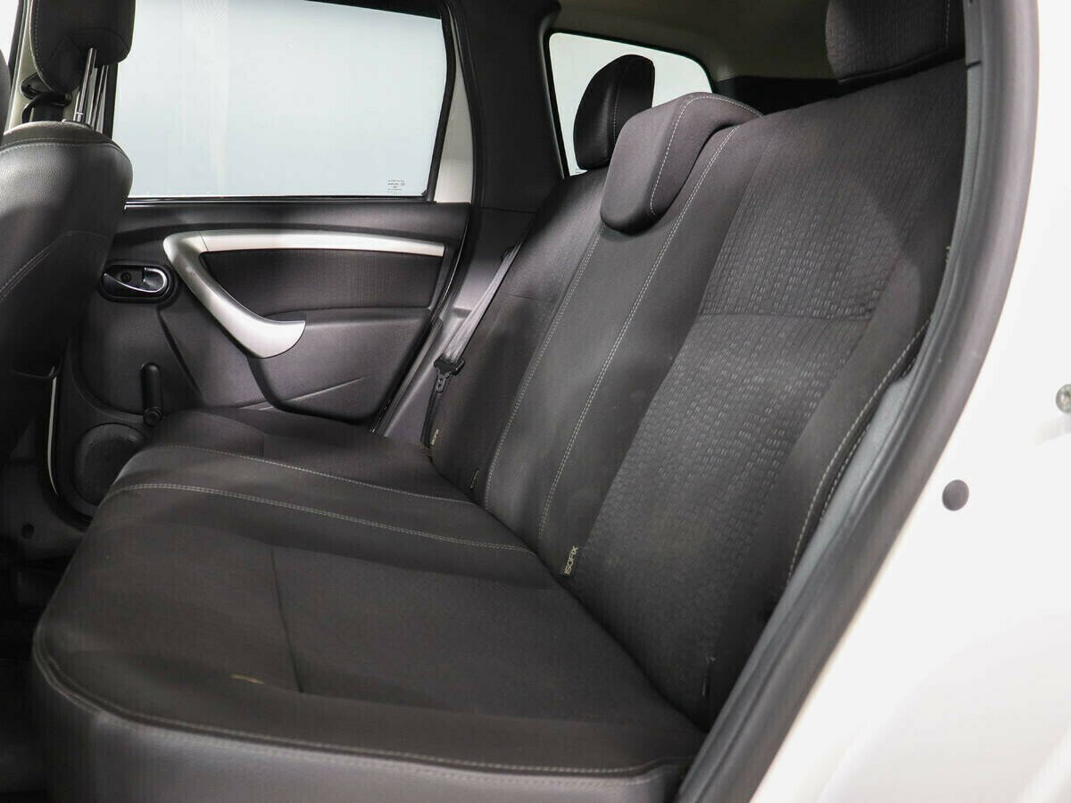 Nissan Terrano, 2.0 л, АТ, 2016 фото 1