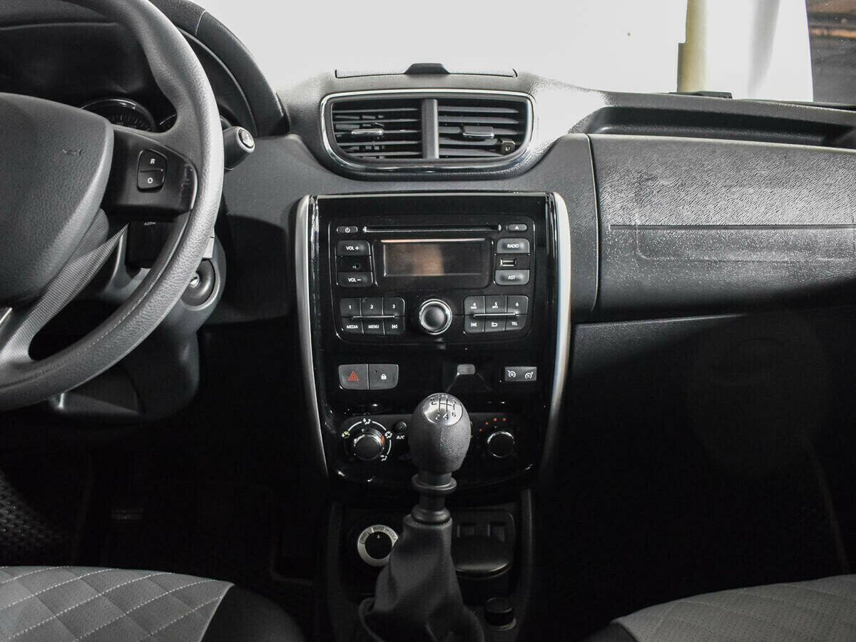 Nissan Terrano, 1.6 л, МТ, 2018 фото 7