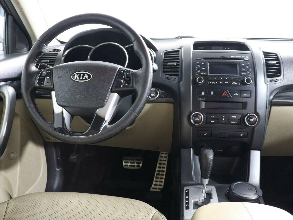 Kia Sorento, 2.2 л, АТ, 2010 фото 8