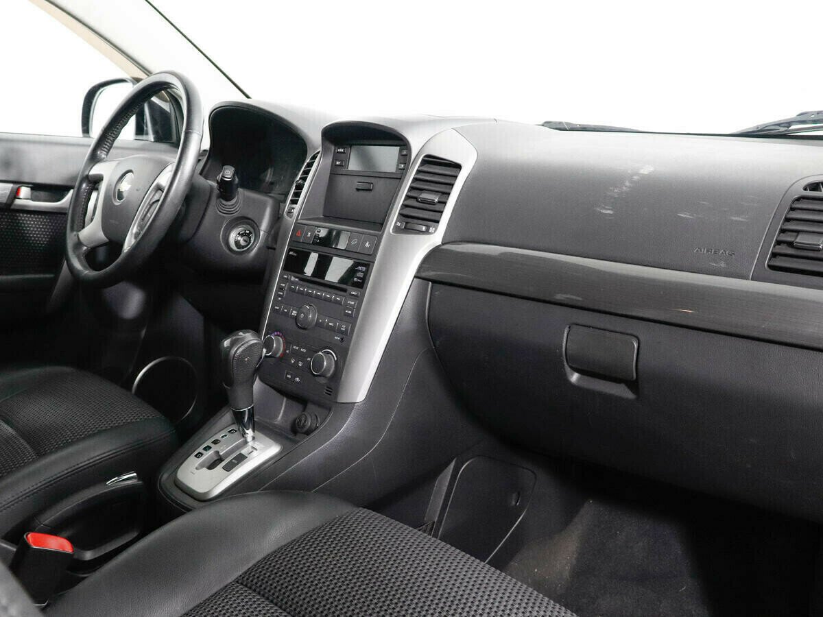 Chevrolet Captiva, 3.2 л, АТ, 2011 фото 2