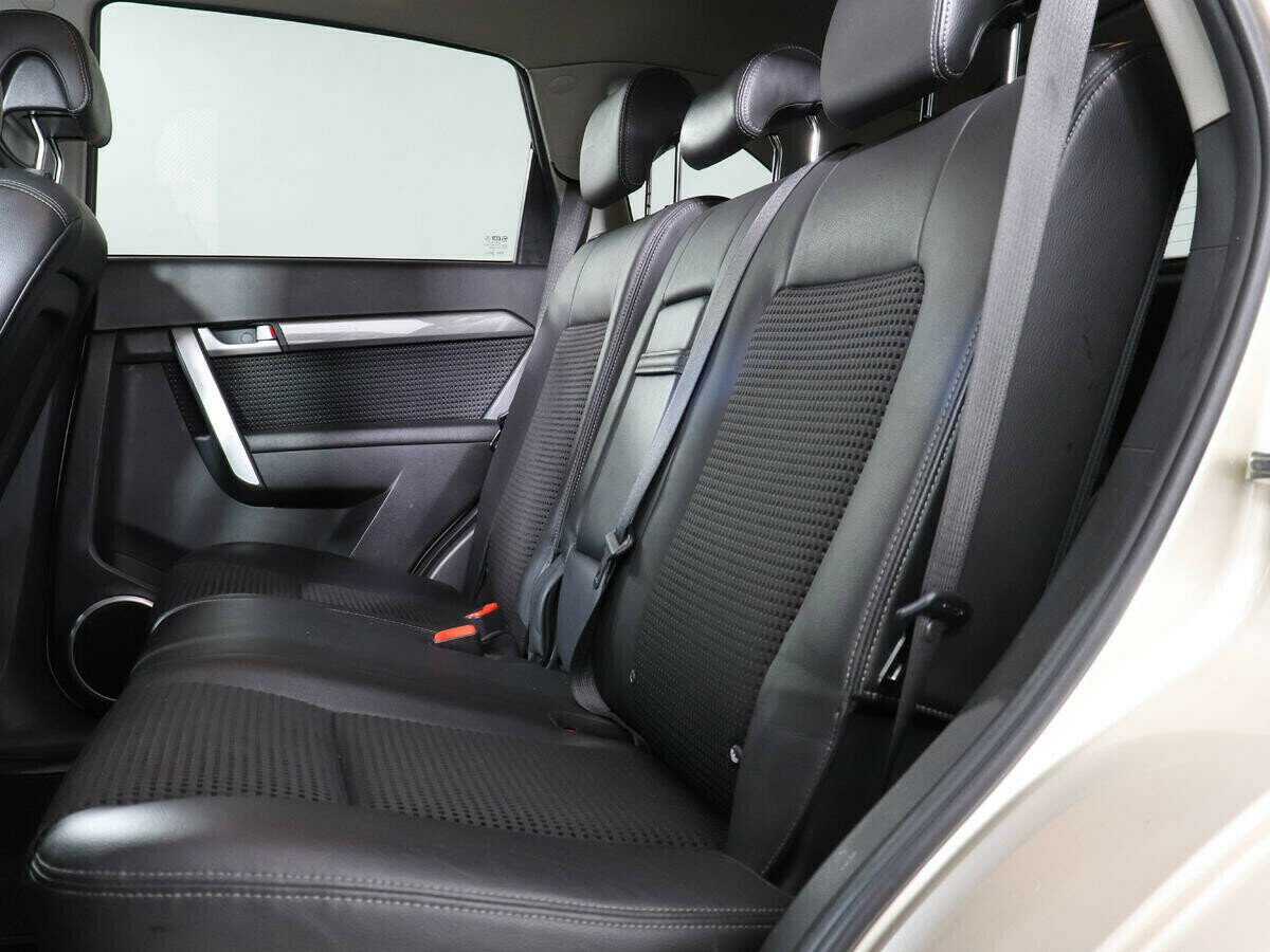 Chevrolet Captiva, 2.2 л, АТ, 2012 фото 1