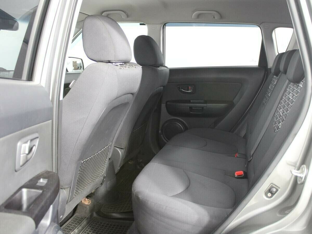 Kia Soul, 1.6 л, АТ, 2011 фото 2