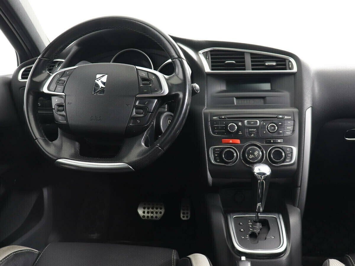 Citroen DS4, 1.6 л, АТ, 2013 фото 8