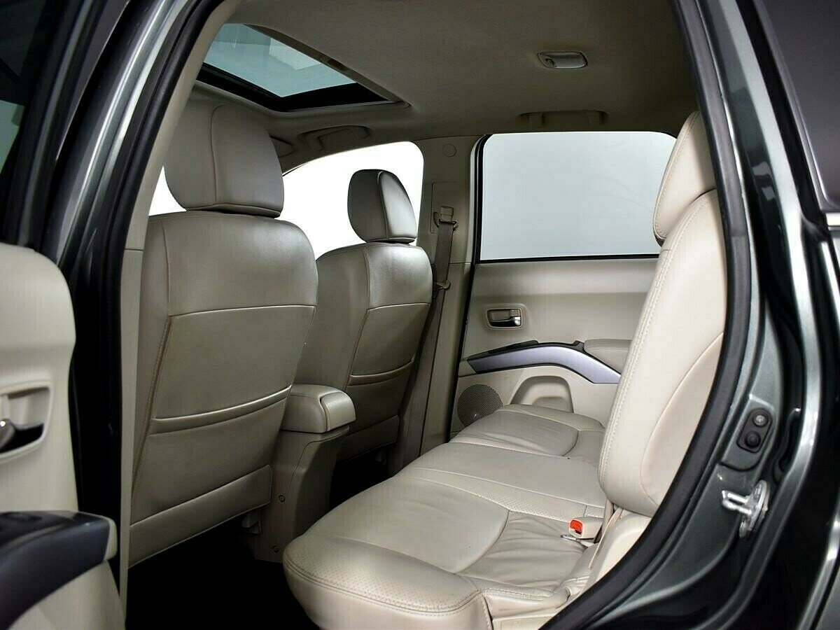 Citroen C-Crosser, 2.4 л, Вариатор, 2009 фото 1