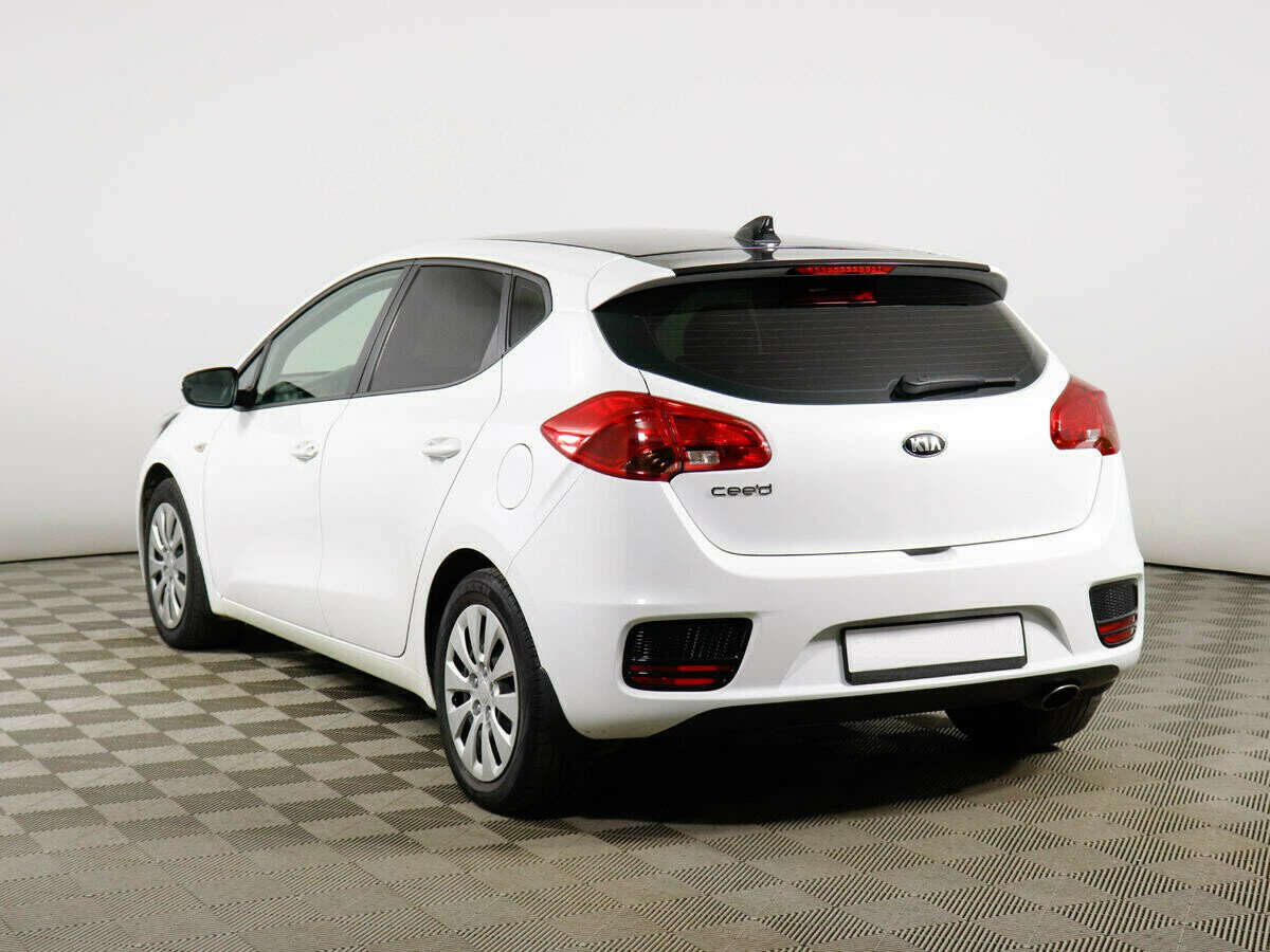 Kia Ceed, 1.6 л, Робот, 2017 фото 4