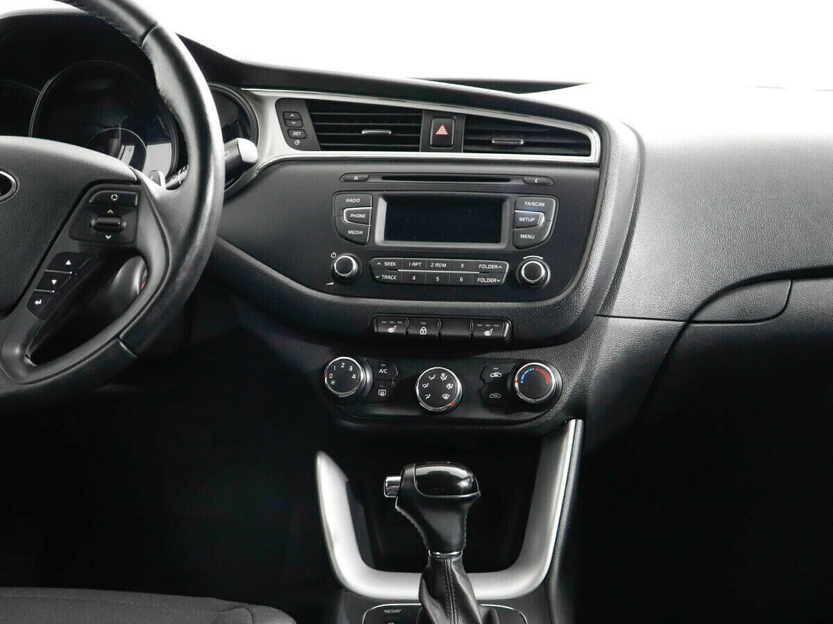 Kia Ceed, 1.6 л, Робот, 2017 фото 2