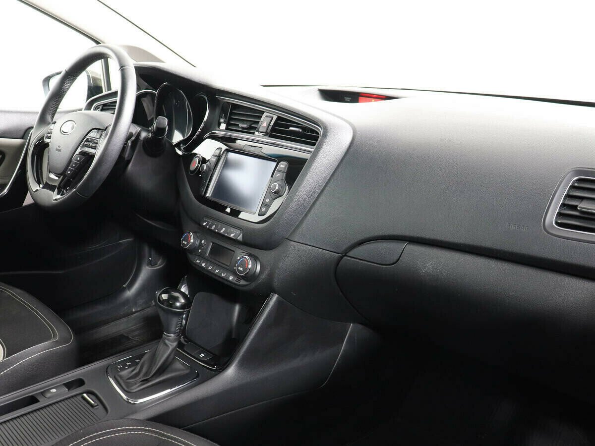 Kia Ceed, 1.6 л, АТ, 2017 фото 9