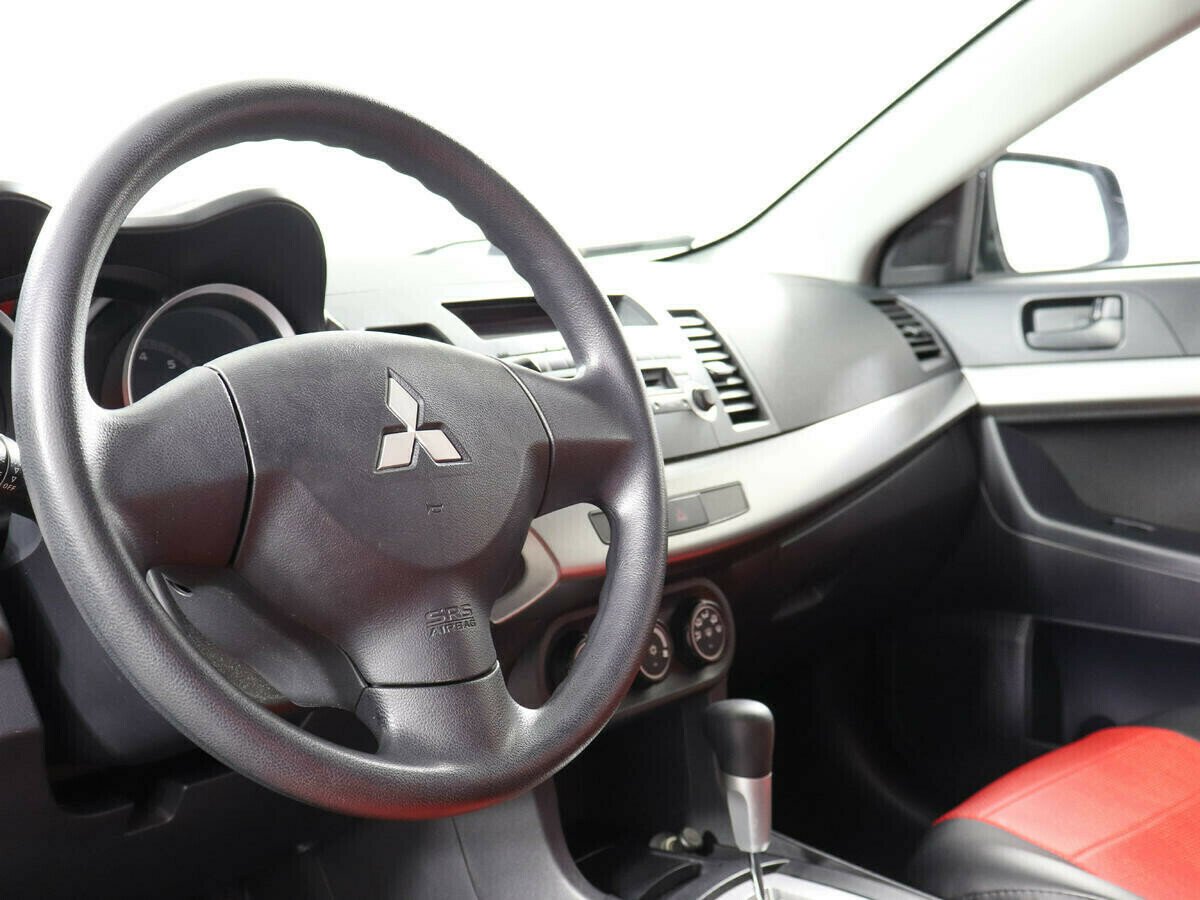 Mitsubishi Lancer, 1.5 л, АТ, 2010 фото 2