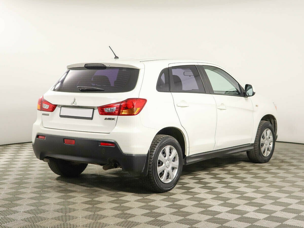 Mitsubishi ASX, 1.8 л, Вариатор, 2012 фото 6