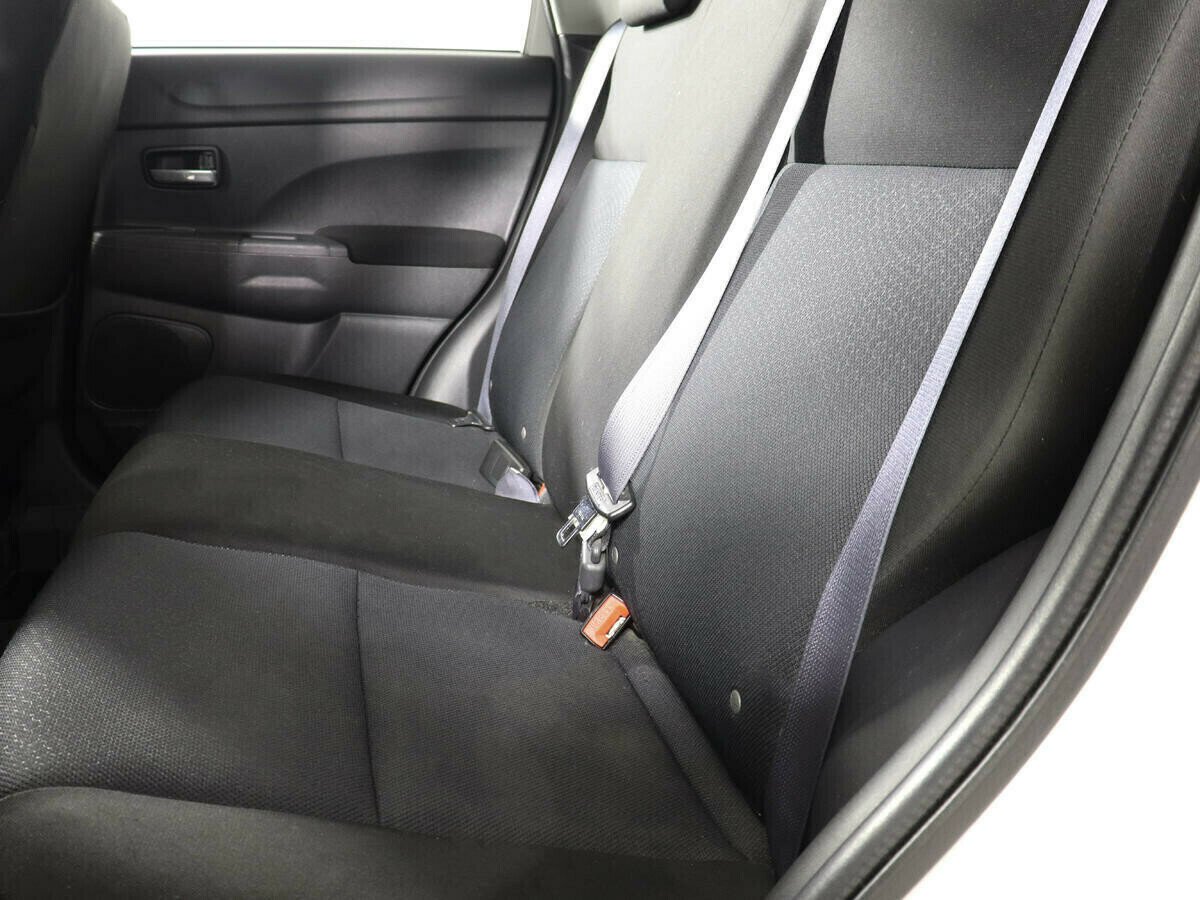 Mitsubishi ASX, 1.8 л, Вариатор, 2013 фото 8