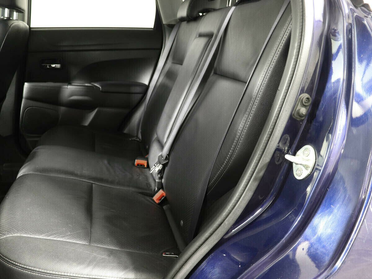 Mitsubishi ASX, 1.8 л, Вариатор, 2011 фото 9