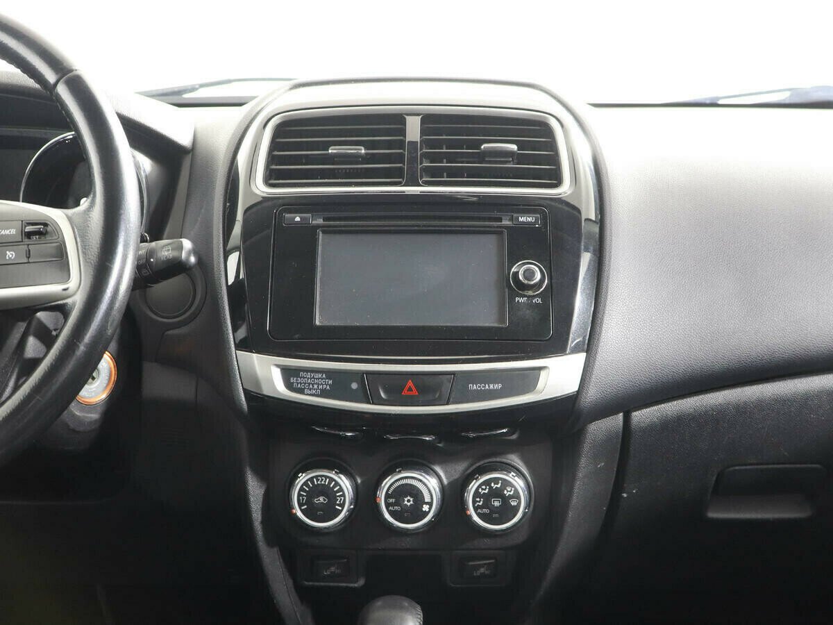 Mitsubishi ASX, 1.8 л, Вариатор, 2016 фото 9