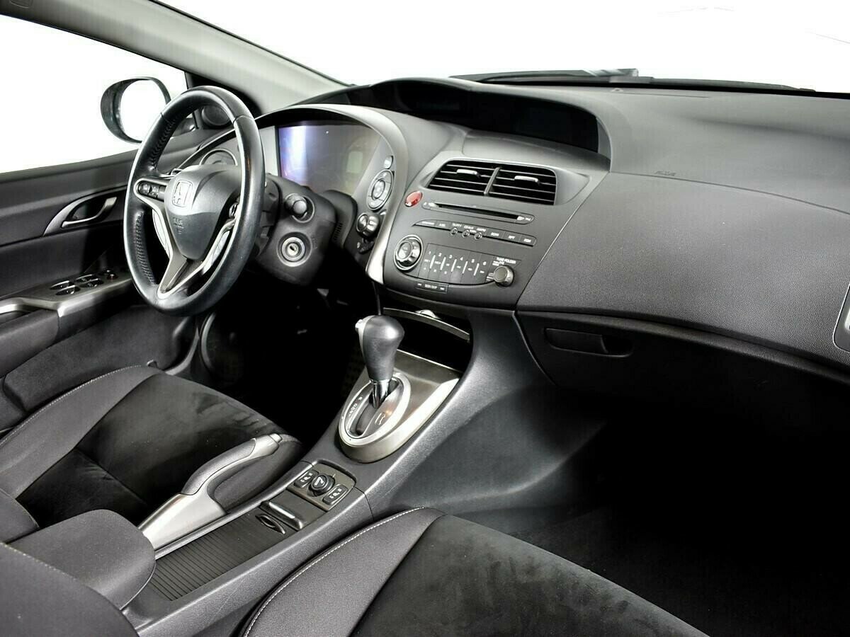 Honda Civic 1.8 АКПП, 2011, 155 000 км фото 5