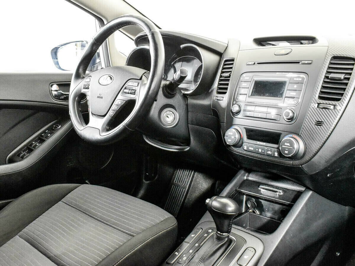 Kia Cerato, 2.0 л, МТ, 2013 фото 2
