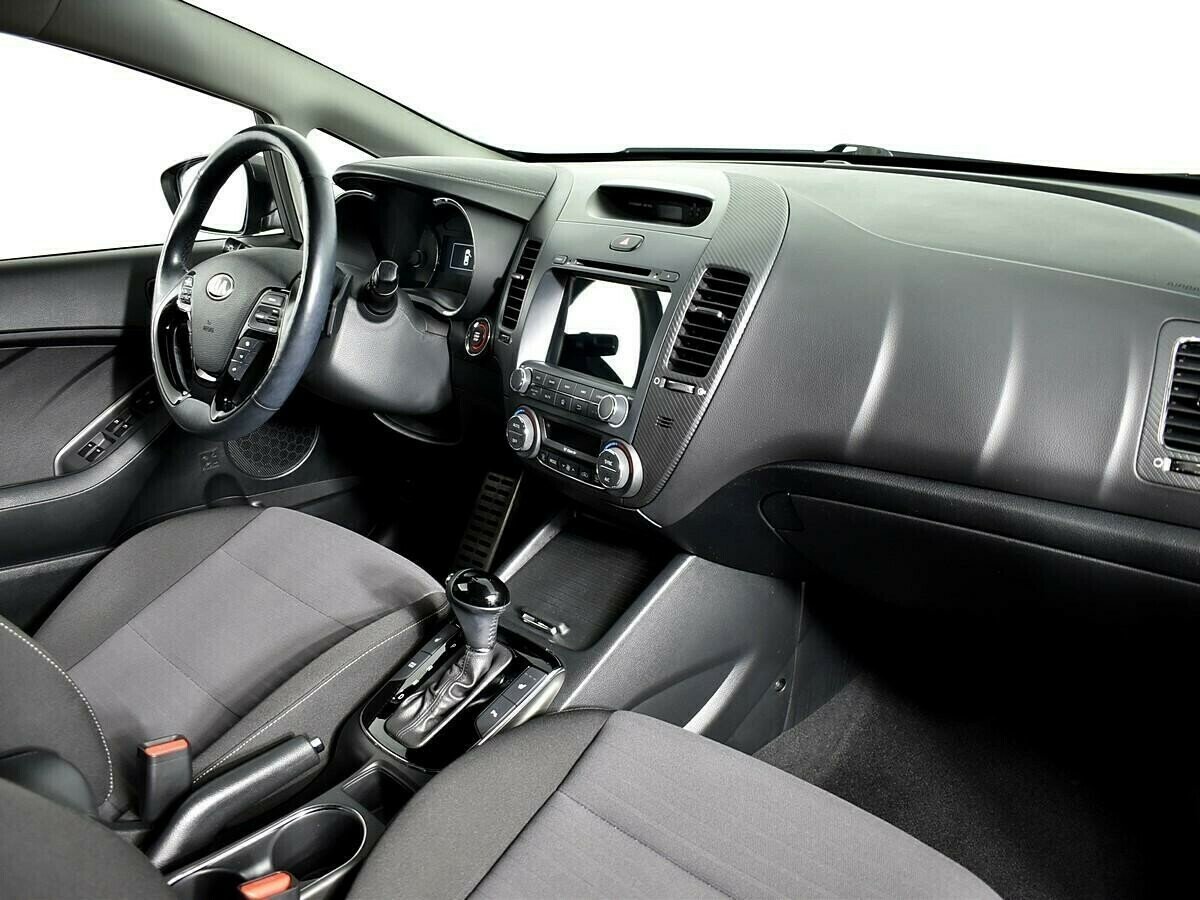 Kia Cerato, 2.0 л, АТ, 2017 фото 1