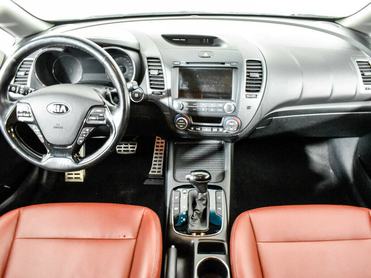 Kia Cerato, 2.0 л, АТ, 2018 фото 2