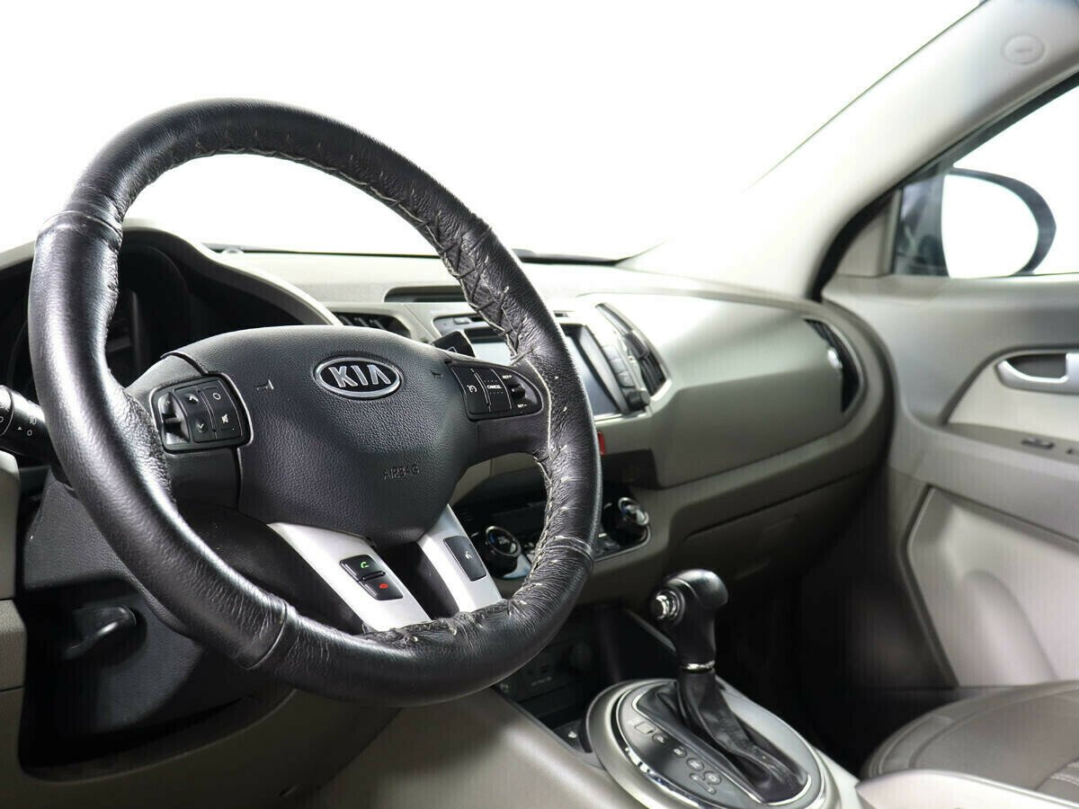 Kia Sportage, 2.0 л, АТ, 2011 фото 7