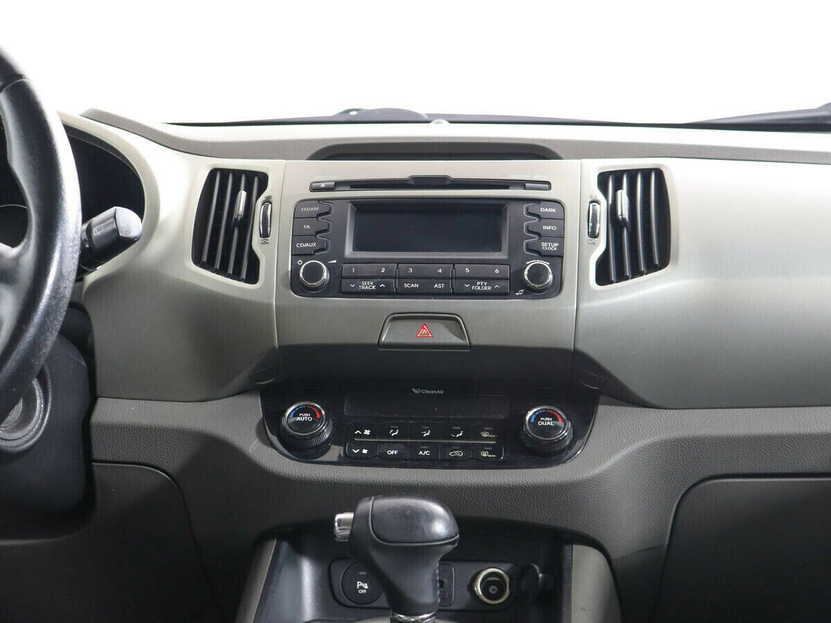 Kia Sportage, 2.0 л, АТ, 2012 фото 7