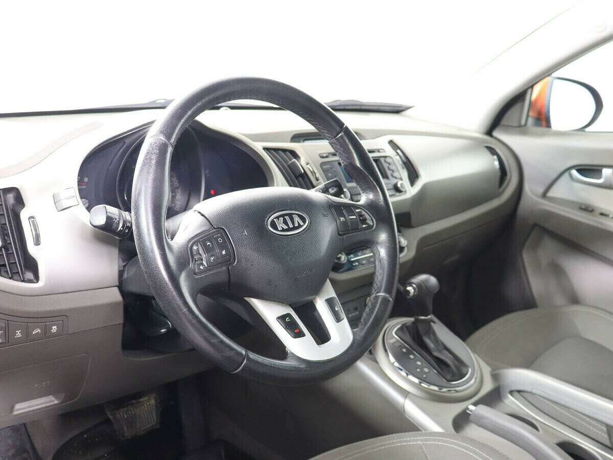 Kia Sportage, 2.0 л, АТ, 2012 фото 8