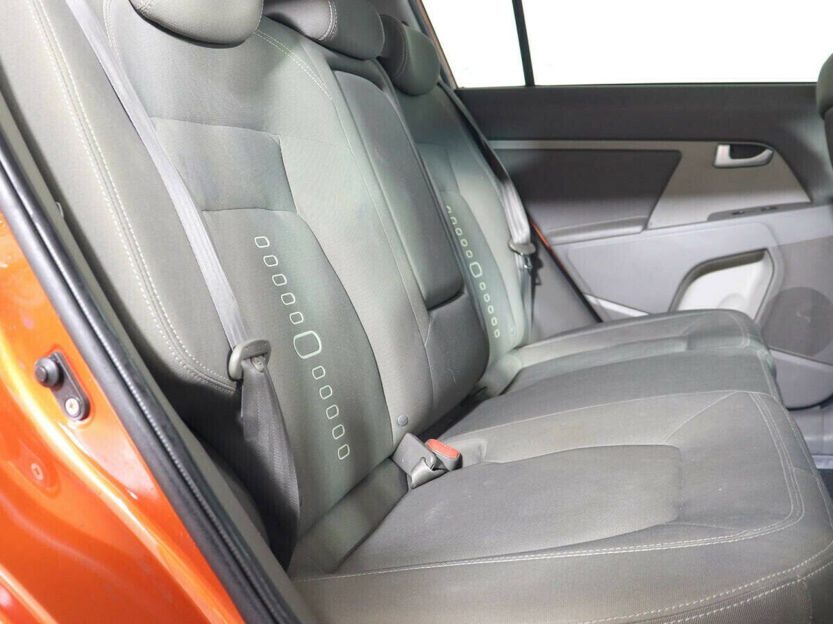 Kia Sportage, 2.0 л, АТ, 2012 фото 1