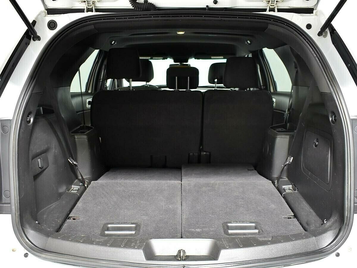 Ford Explorer, 3.5 л, АТ, 2012 фото 2