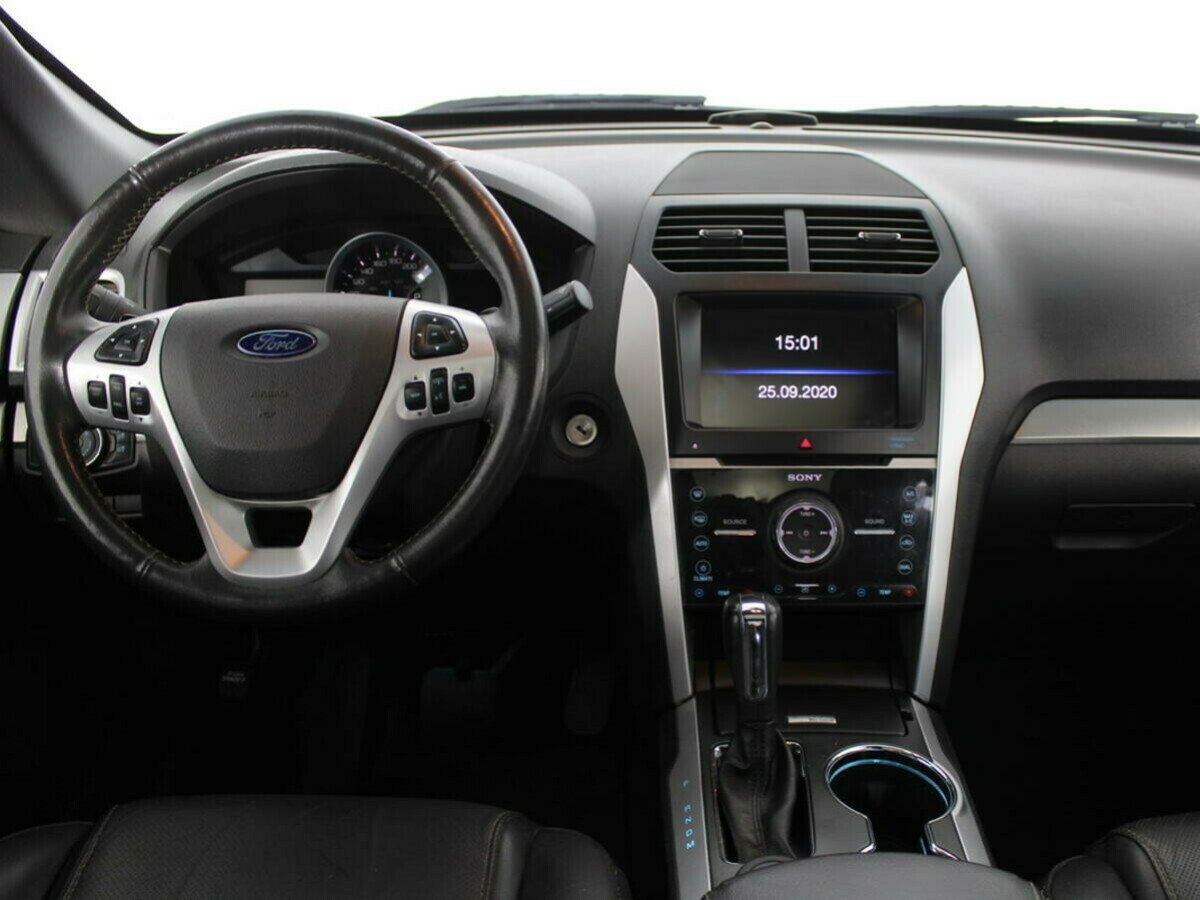 Ford Explorer, 3.5 л, АТ, 2014 фото 8