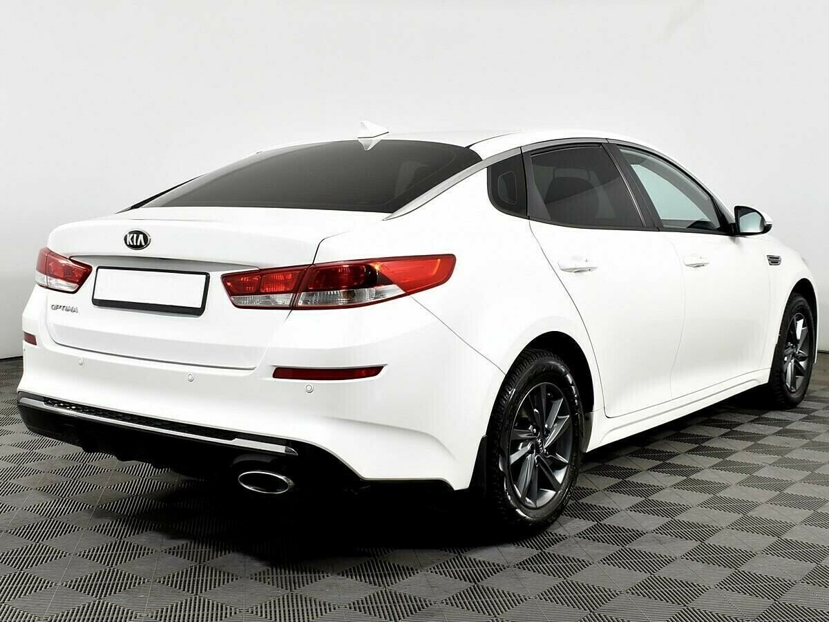Kia Optima, 2.0 л, АТ, 2018 фото 4