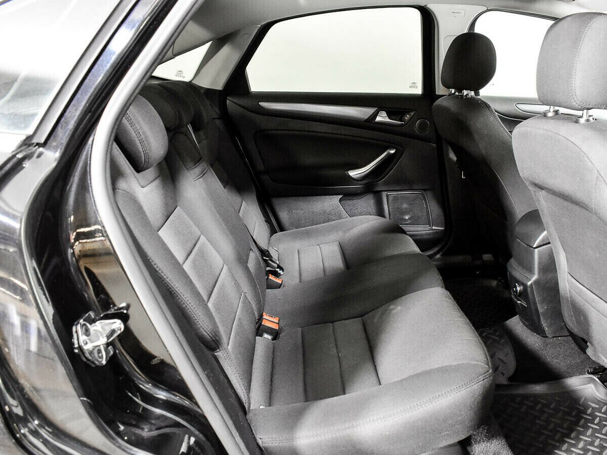 Ford Mondeo, 2.0 л, Робот, 2013 фото 2