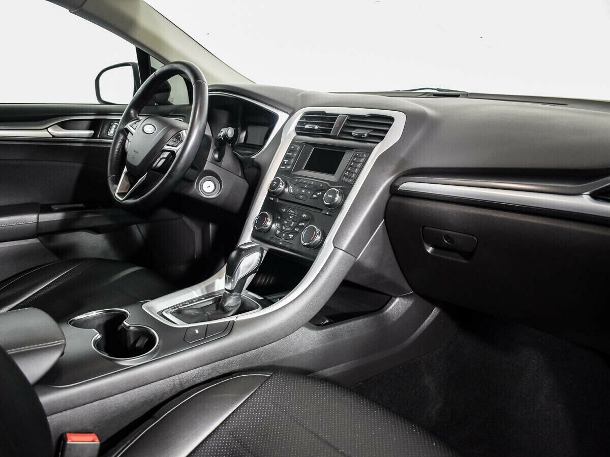 Ford Mondeo, 2.5 л, АТ, 2017 фото 1