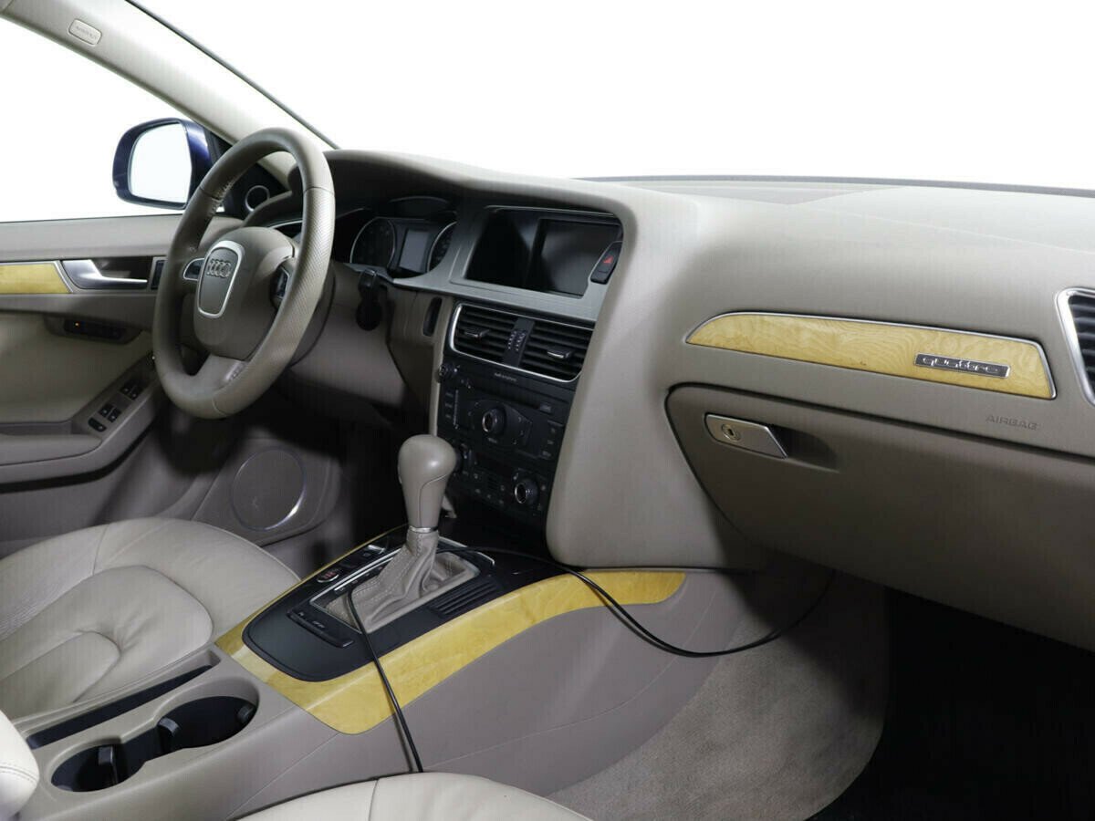 Audi A4 3.2 АКПП, 2009, 170 000 км фото 5