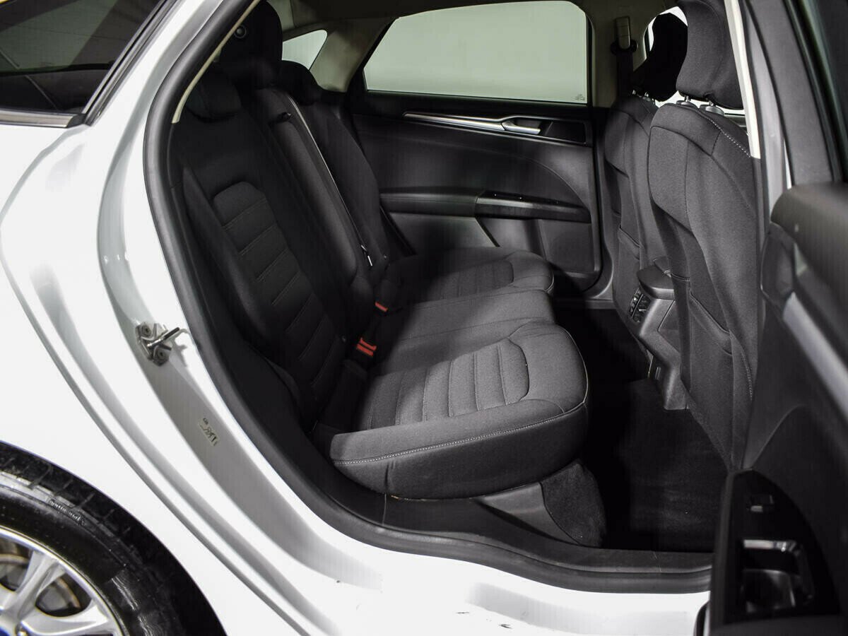 Ford Mondeo, 2.5 л, АТ, 2018 фото 1