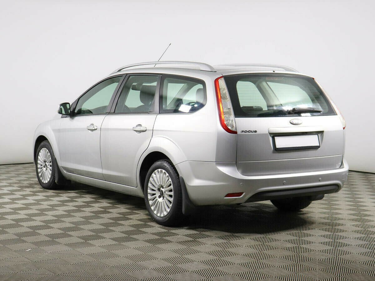 Ford Focus, 1.6 л, МТ, 2010 фото 6