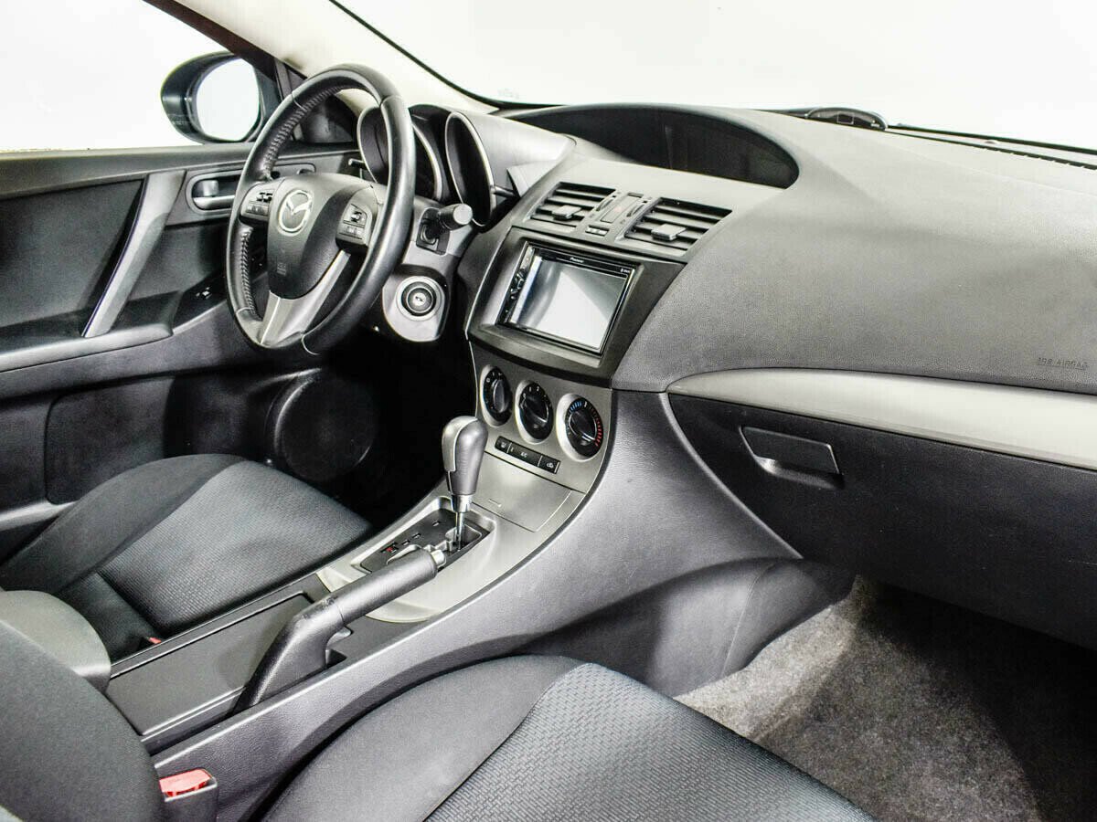 Mazda 3, 1.6 л, АТ, 2011 фото 1