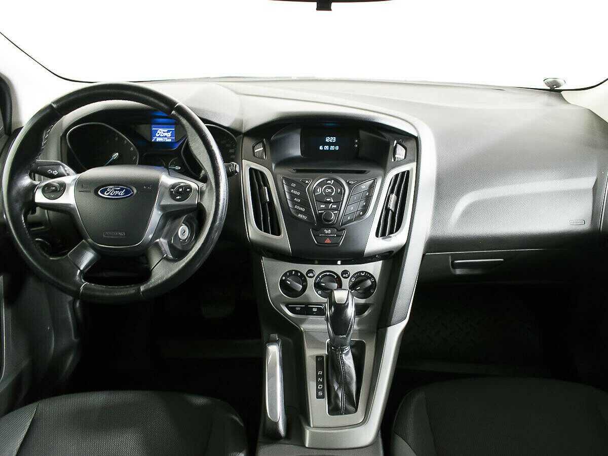 Ford Focus, 1.6 л, Робот, 2014 фото 8