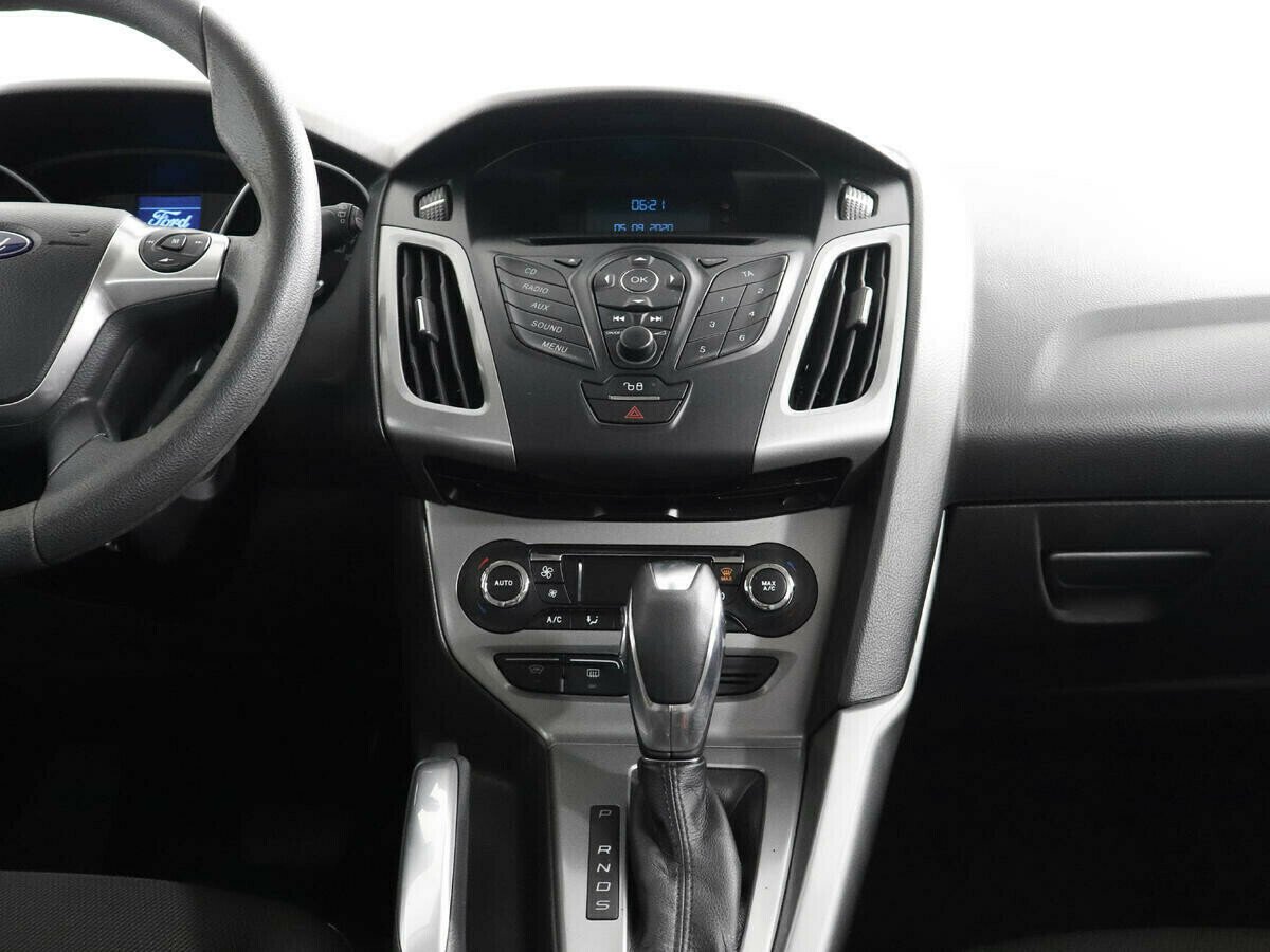 Ford Focus, 2.0 л, Робот, 2014 фото 7