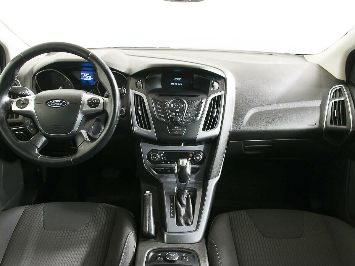 Ford Focus, 1.6 л, Робот, 2014 фото 9