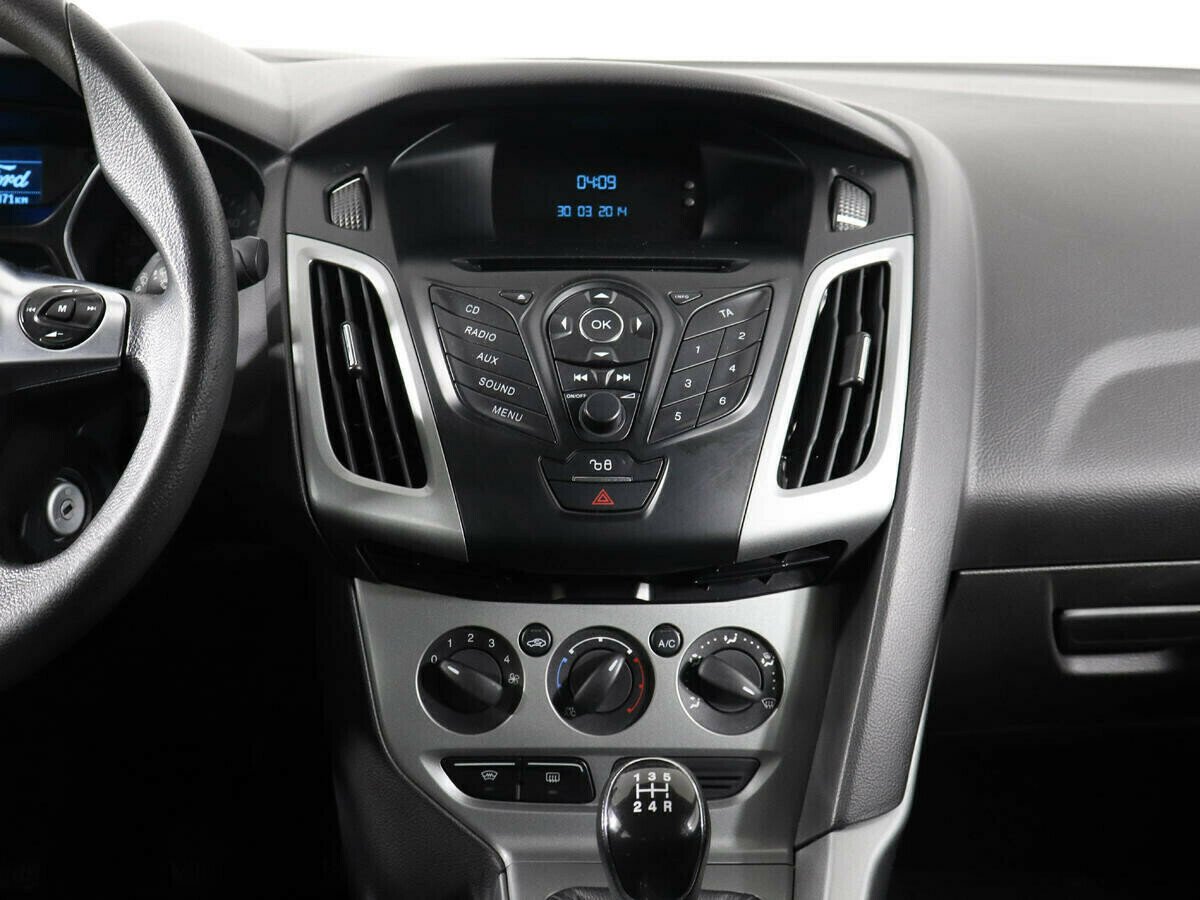 Ford Focus, 1.6 л, МТ, 2012 фото 7