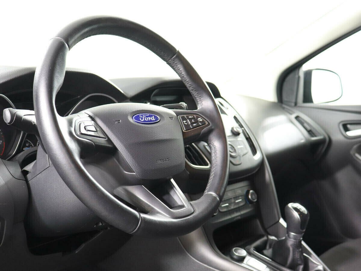 Ford Focus, 1.6 л, МТ, 2017 фото 2