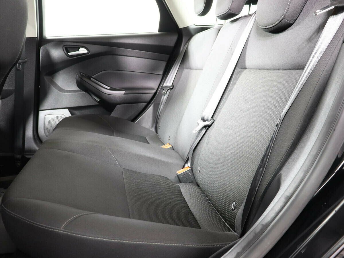 Ford Focus, 1.6 л, Робот, 2015 фото 1