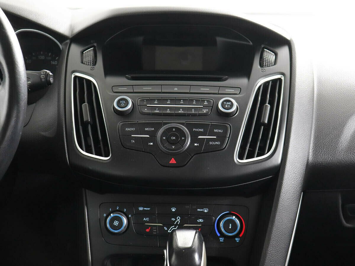 Ford Focus, 1.6 л, Робот, 2015 фото 7